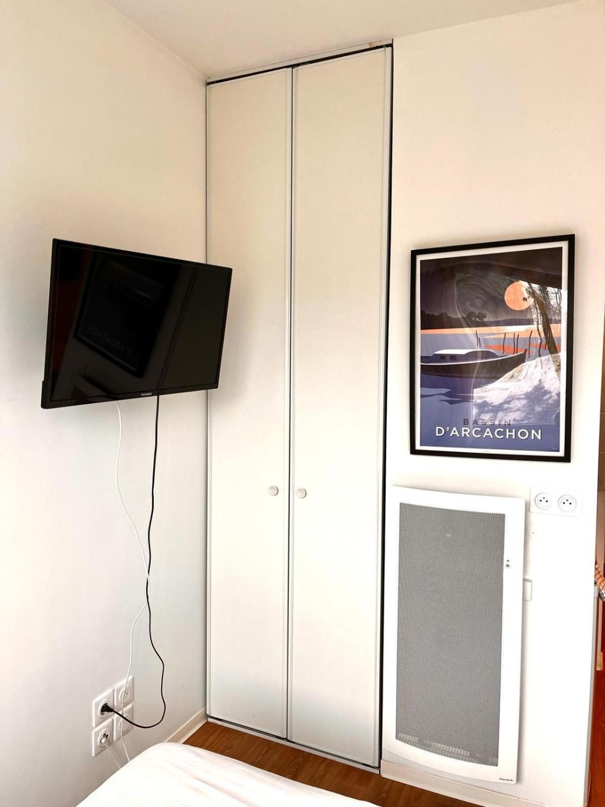 Residence Hoteliere Le Prado Libourne Bagian luar foto